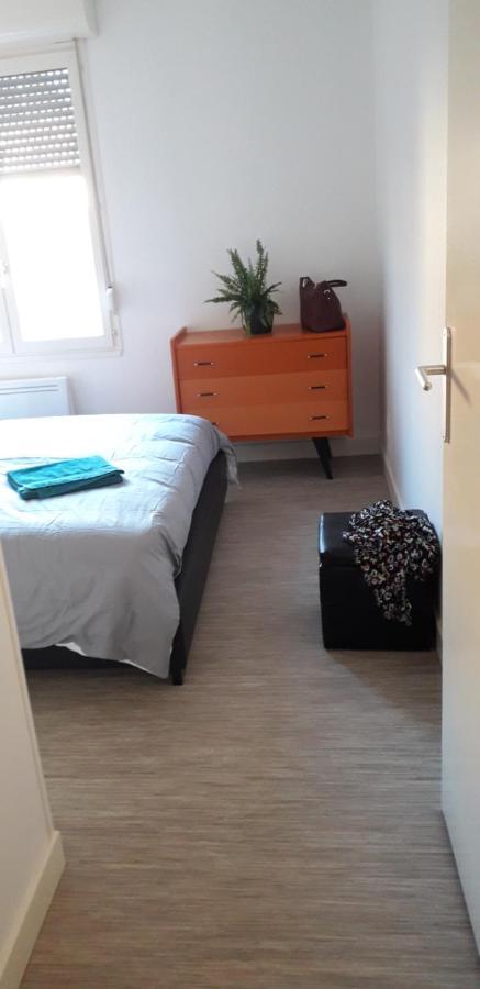 Appart Plein Centre, Balcon - 4 Personnes Sedan Bagian luar foto